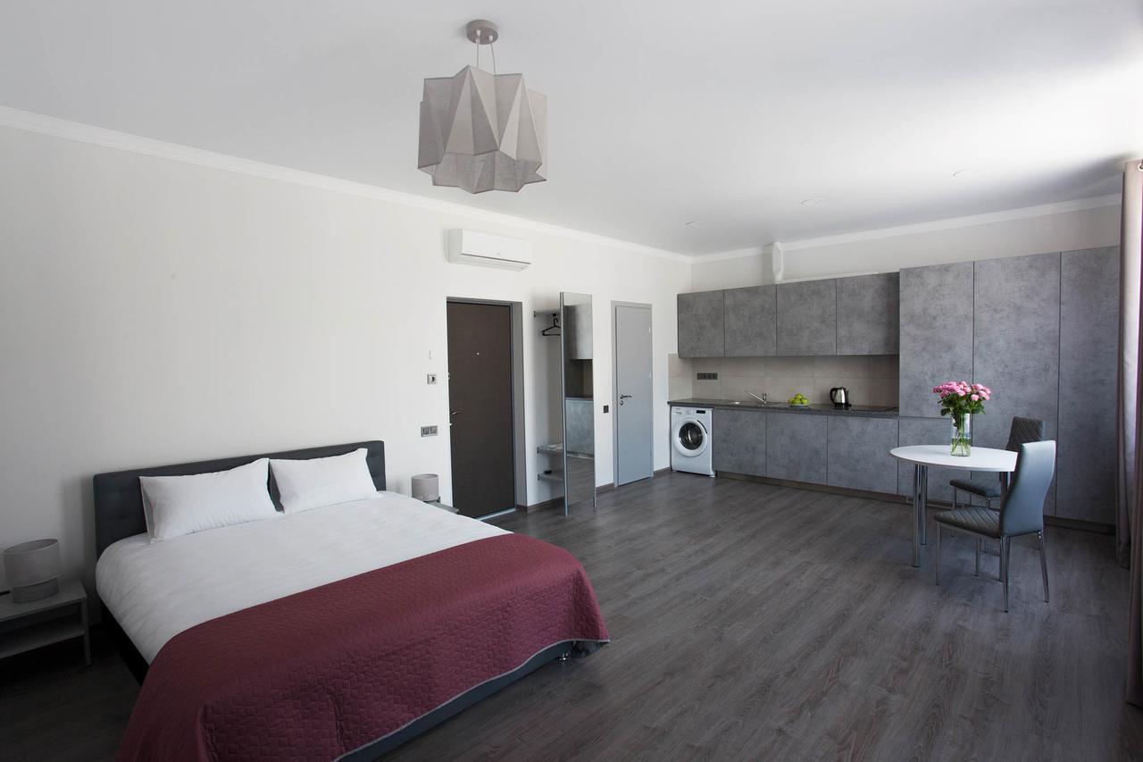 Aparthotel Sumskaya Apartments Kyiv Exterior photo